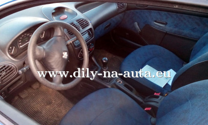 Peugeot 206 1.1i na náhradní díly ČB / dily-na-auta.eu