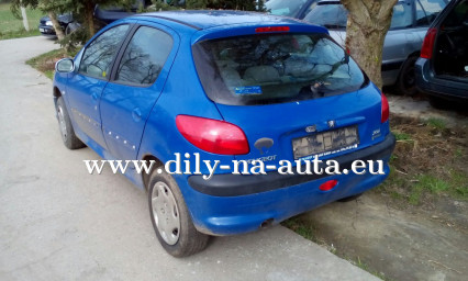 Peugeot 206 modrá na náhradní díly ČB