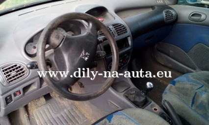 Peugeot 206 modrá na náhradní díly ČB / dily-na-auta.eu