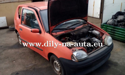 Fiat Seicento oranžová na díly ČB / dily-na-auta.eu