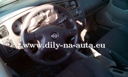 Nissan primera p11 stříbrná na náhradní díly / dily-na-auta.eu