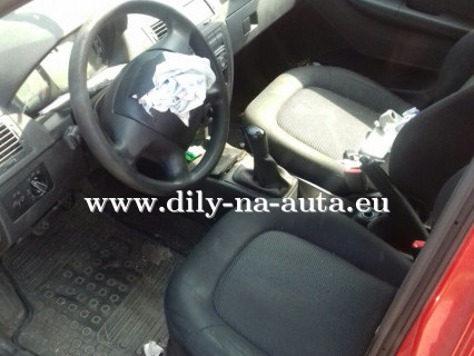 Škoda Fabia 2005 combi 1.2 12v bme kod motoru motor OK červená / dily-na-auta.eu