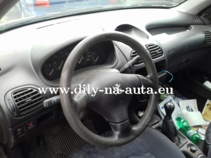 Peugeot 206 1.4hdi stříbrná na díly ČB / dily-na-auta.eu