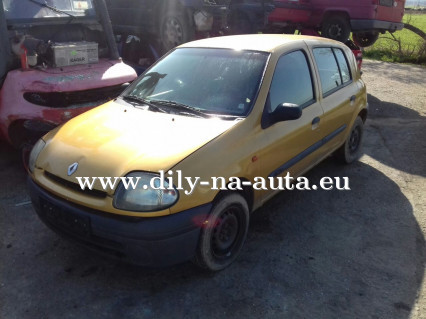 Renault clio 98 zlatá na náhradní díly ČB / dily-na-auta.eu