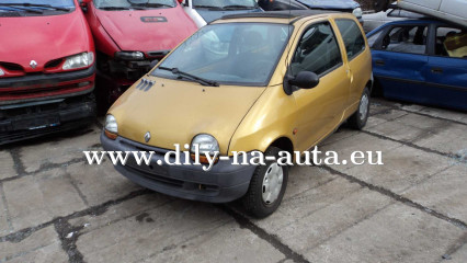 Renault Twingo zlatá na díly Praha