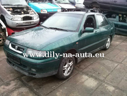 Seat Toledo zelená na náhradní díly Praha