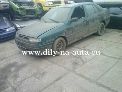 Seat Toledo zelená na náhradní díly Praha