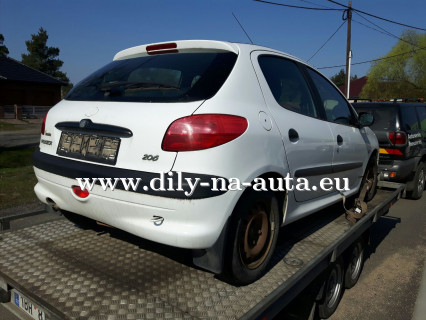 Peugeot 206 bílá na náhradní díly Brno