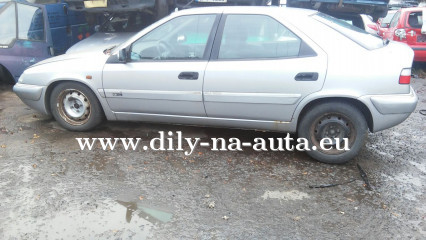 Citroen Xantia stříbrná na náhradní díly ČB / dily-na-auta.eu