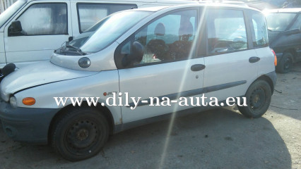 Fiat Multipla stříbrná na náhradní díly ČB