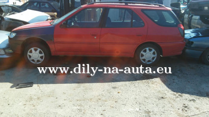 Peugeot 306 kombi červená na díly ČB / dily-na-auta.eu