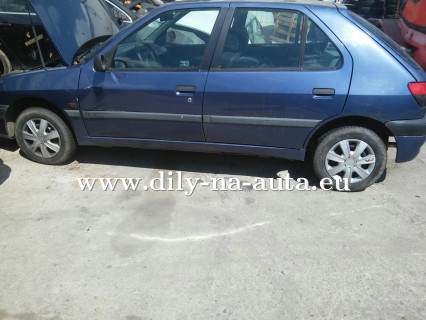 Peugeot 306 modrá na díly České Budějovice / dily-na-auta.eu