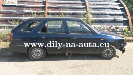 Škoda Felicia kombi modrá na díly Brno