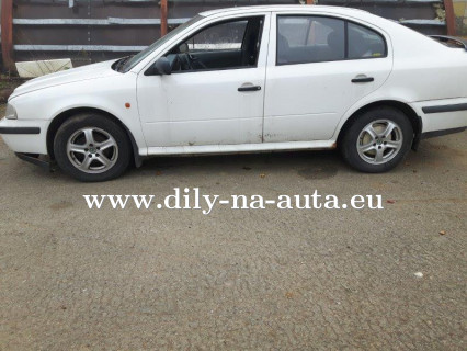 Škoda Octavia liftback bílá na díly Brno / dily-na-auta.eu