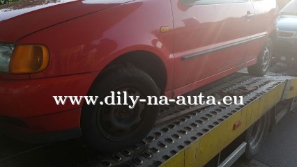 VW Polo červená barva na náhradní díly České Budějovice / dily-na-auta.eu