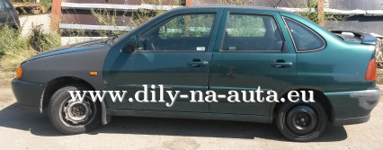 VW Polo zelená metalíza na díly Brno / dily-na-auta.eu