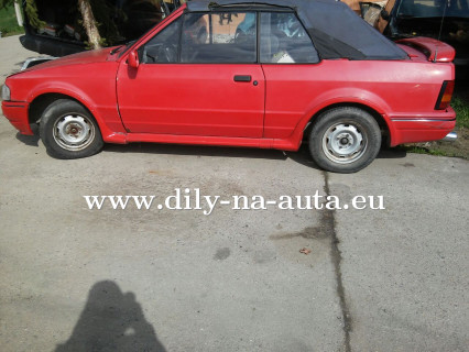 Ford Escort cabrio červená na díly Plzeň / dily-na-auta.eu