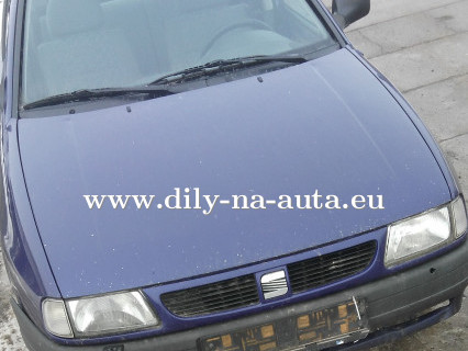 Seat Cordoba modrá na díly Brno / dily-na-auta.eu