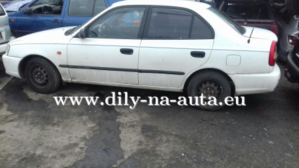 Hyundai Accent bílá na díly Plzeň