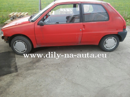 Peugeot 106 červená na náhradní díly Plzeň / dily-na-auta.eu