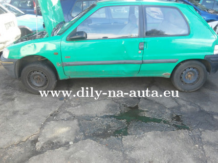 Peugeot 106 světle zelená na díly Plzeň