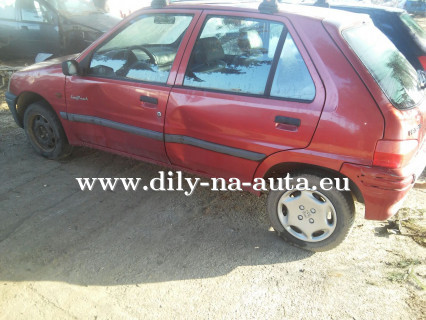 Peugeot 306 červená na díly Plzeň / dily-na-auta.eu