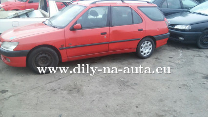 Peugeot 306 kombi červená na díly Plzeň / dily-na-auta.eu