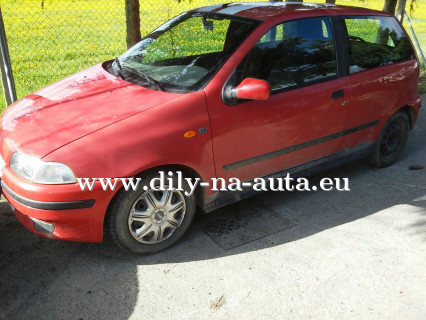 Fiat Punto červená na náhradní díly Písek