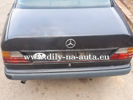 Mercedes černá na náhradní díly Brno / dily-na-auta.eu