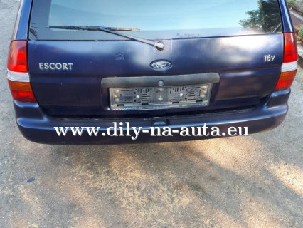Ford Escort kombi modrá na náhradní díly Brno / dily-na-auta.eu