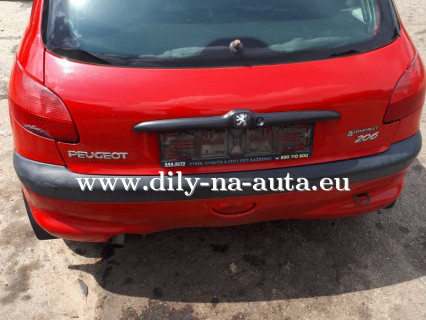 Peugeot 206 červená na náhradní díly Brno / dily-na-auta.eu