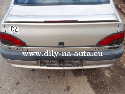 Peugeot 306 stříbrná na náhradní díly Brno / dily-na-auta.eu