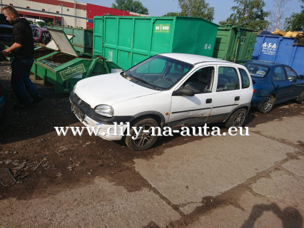 Opel Corsa náhradní díly Hradec Králové