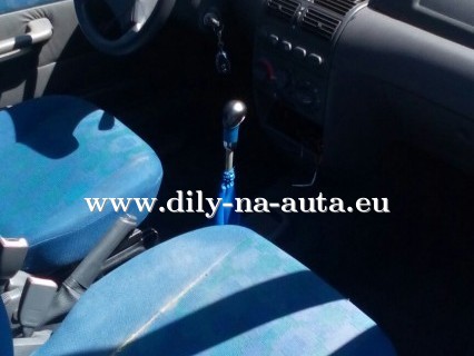 Fiat Punto 1,2 světle modrá na náhradní díly České Budějovice / dily-na-auta.eu