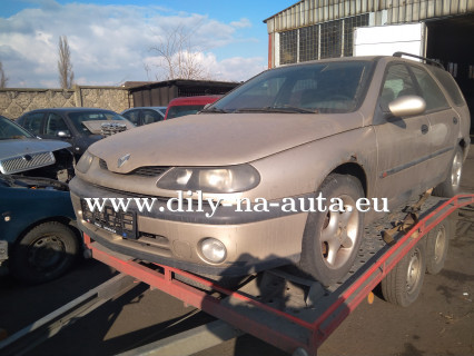 Renault Laguna zlatá - díly z tohoto vozu / dily-na-auta.eu