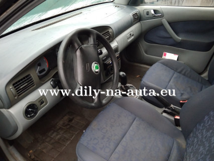 Škoda Octavia modrá - díly z tohoto vozu / dily-na-auta.eu