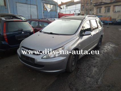 Peugeot 307 combi stříbrná - díly z tohoto vozu / dily-na-auta.eu