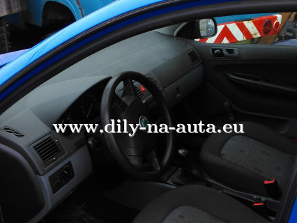 Škoda Fabia modrá - díly z tohoto vozu / dily-na-auta.eu