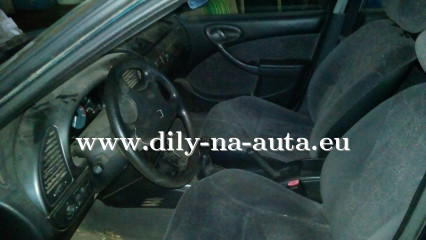 Citroen Xsara vínová - díly z tohoto vozu / dily-na-auta.eu