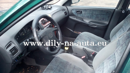 Mazda 626 combi zelená - díly z tohoto vozu / dily-na-auta.eu