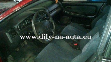 Mazda 323 vínová - díly z tohoto vozu / dily-na-auta.eu