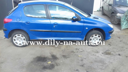 Peugeot 206 modrá na náhradní díly Písek