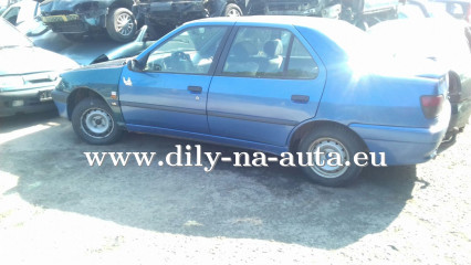 Peugeot 306 modrá na náhradní díly Tábor / dily-na-auta.eu