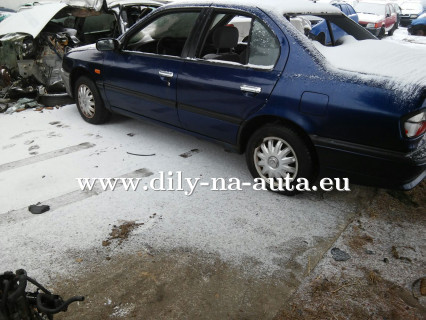 Peugeot 406 sedan modrá na náhradní díly Tábor / dily-na-auta.eu