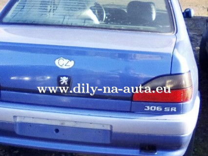 Peugeot 306 na díly Pardubice / dily-na-auta.eu