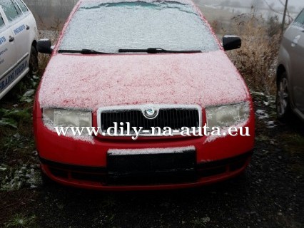 Škoda Fabia 1,4 benzín 50kw 2002 červená na díly Brno / dily-na-auta.eu