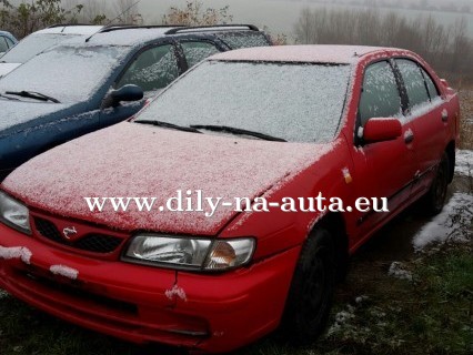 Nissan Almera 1,4 benzín 64kw 1999 červená na díly Brno / dily-na-auta.eu