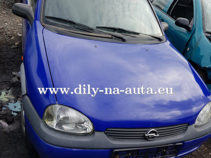 Opel Corsa B na náhradní díly Pardubice / dily-na-auta.eu