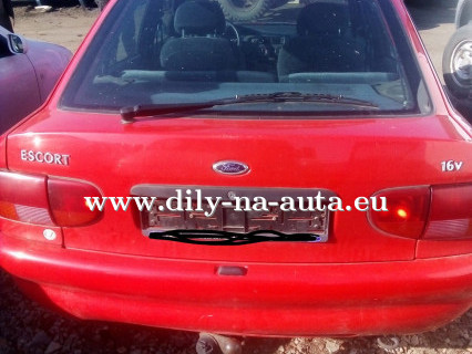 Ford Escort červená na náhradní díly Pardubice / dily-na-auta.eu
