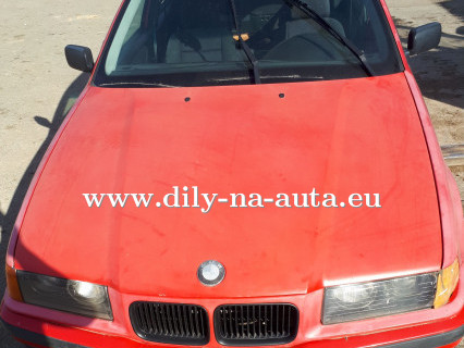BMW 316 červená České Budějovice / dily-na-auta.eu